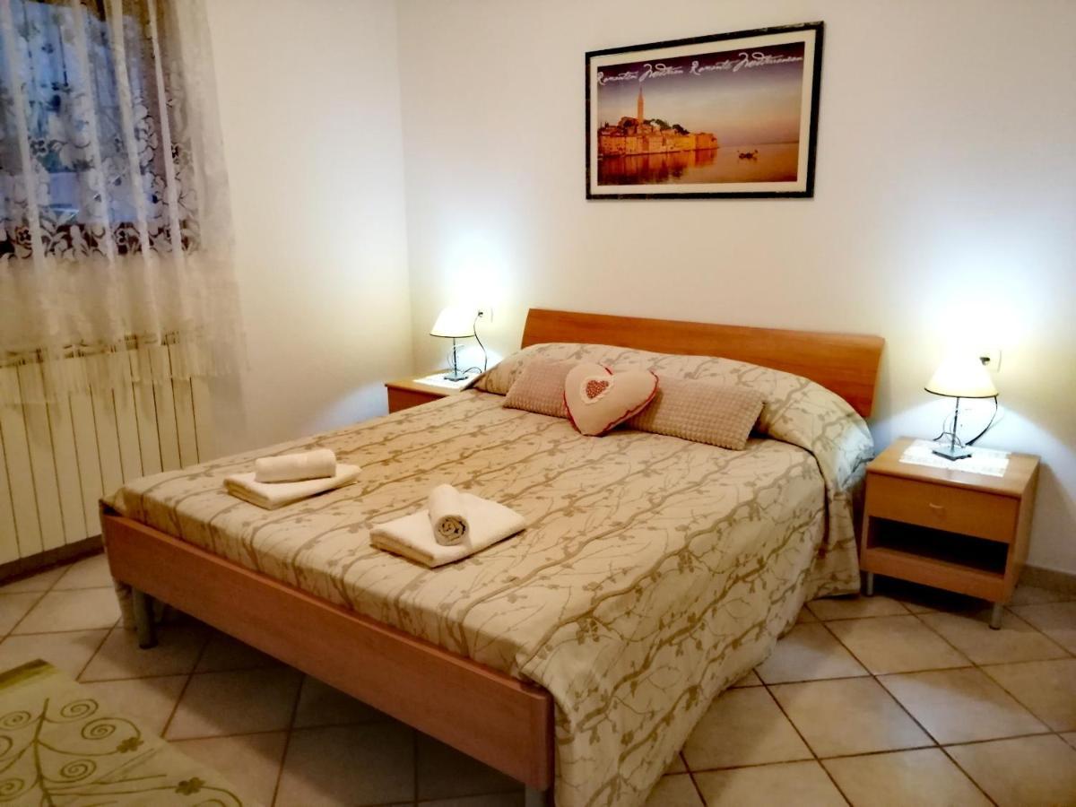 Room And Apartment Lea Rovinj Eksteriør bilde
